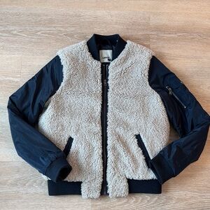 Levi's Navy and Cream Jacket Size Medium